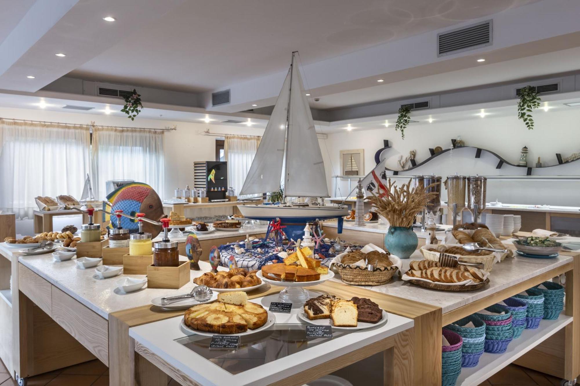 Hotel Corallaro Santa Teresa Gallura Buitenkant foto