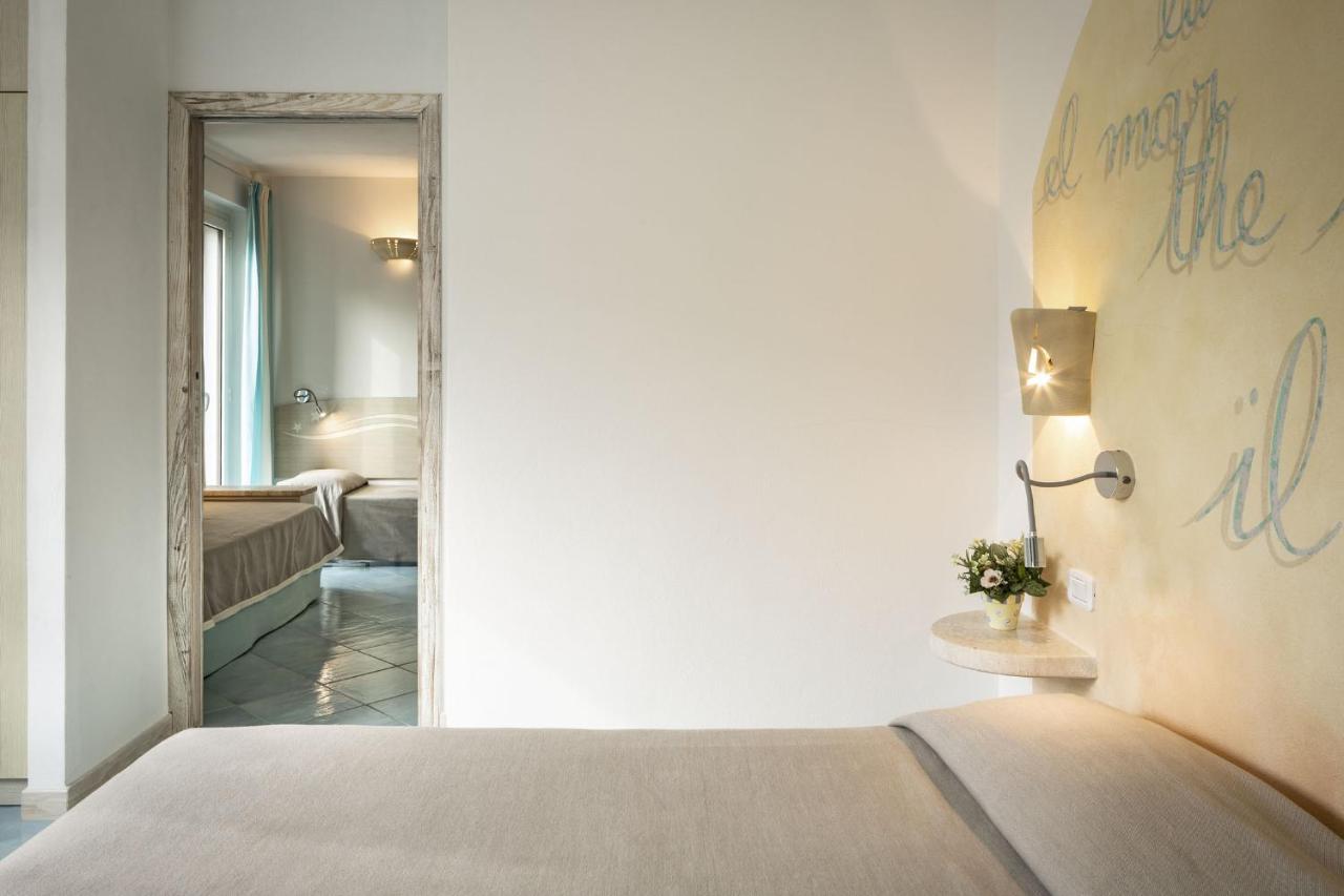 Hotel Corallaro Santa Teresa Gallura Buitenkant foto